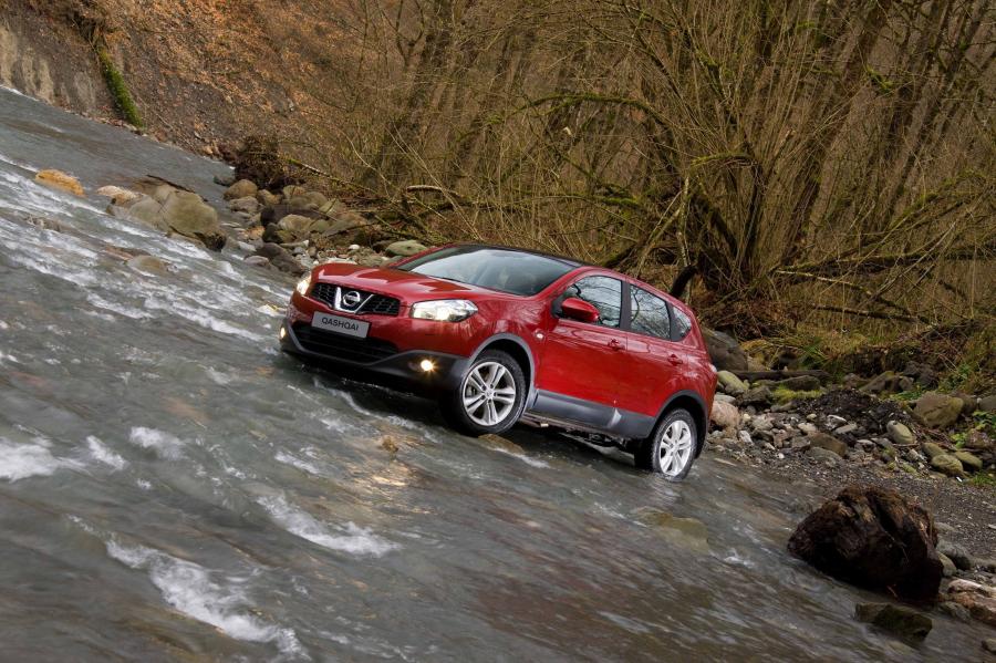  Nissan Qashqai 2010 года  (фото 62 из 204)